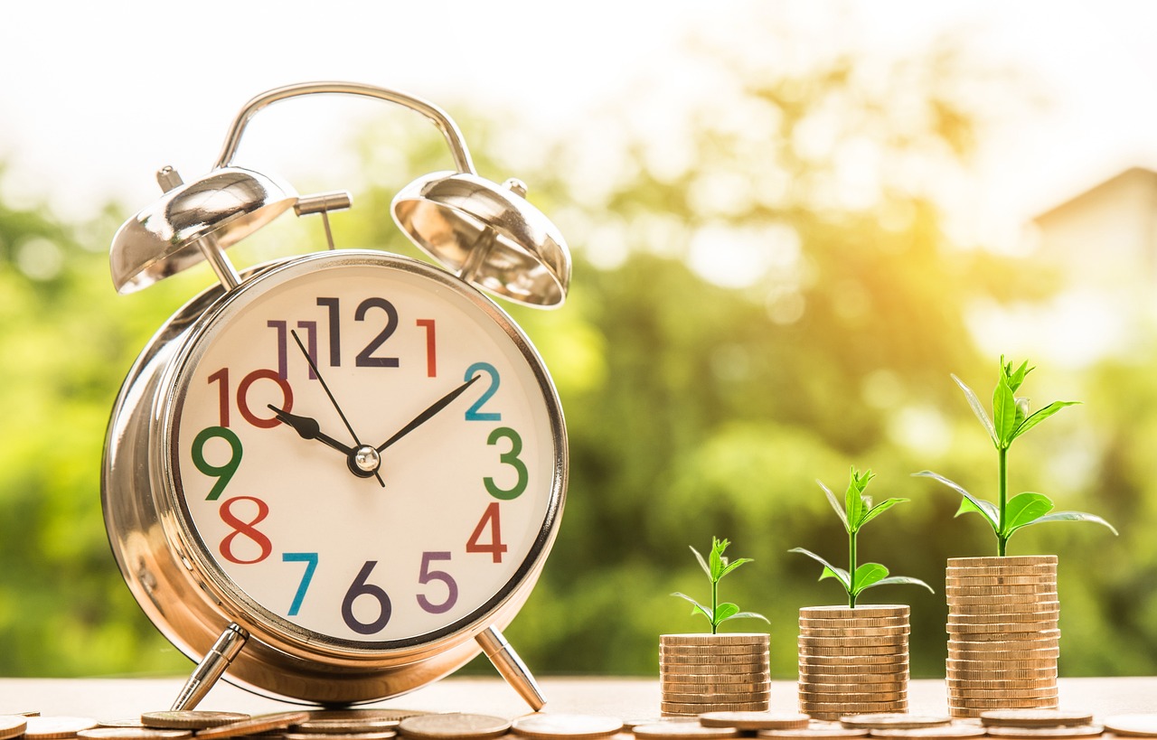 ¿Cuánto tiempo se demora la comida en llegar al estómago?